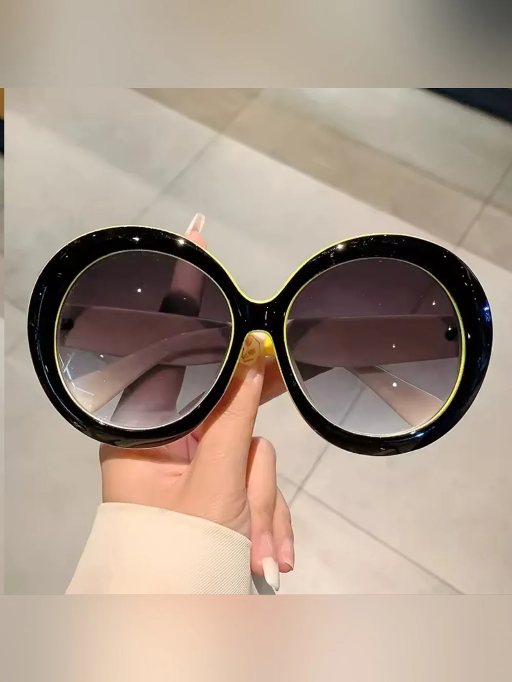 Unisex Oversized Black/Yellow Round Sunglasses with Purple Gradient Lenses